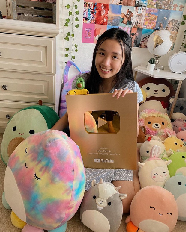Phòng ngủ của con nhà giàu có gì: Rộng thênh thang, người bê cả toà lâu đài vào trong, người trưng đồ hiệu nhiều không đếm xuể - Ảnh 10. Phòng ngủ của con nhà giàu có gì: Rộng thênh thang, người bê cả toà lâu đài vào trong, người trưng đồ hiệu nhiều không đếm xuể - Ảnh 10.