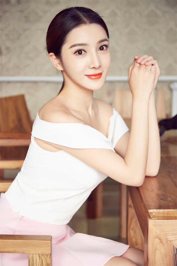 Giữa bê bối Ngô Diệc Phàm, vụ án bí ẩn Tiểu Angela Baby chết thảm trong tình trạng khoả thân bất ngờ bị lật lại - Ảnh 8. Giữa bê bối Ngô Diệc Phàm, vụ án bí ẩn Tiểu Angela Baby chết thảm trong tình trạng khoả thân bất ngờ bị lật lại - Ảnh 8.