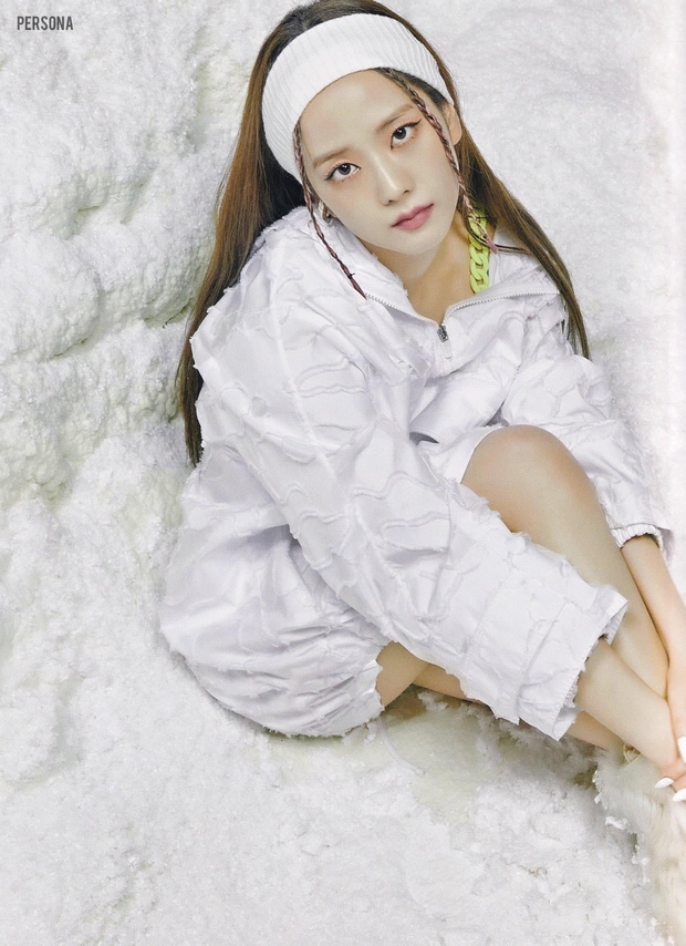 Xả ảnh HD chưa từng công bố của BLACKPINK: Choáng khi zoom cận mặt Jennie, Jisoo o ép vòng 1 đè bẹp thánh body Lisa - Rosé - Ảnh 12. Xả ảnh HD chưa từng công bố của BLACKPINK: Choáng khi zoom cận mặt Jennie, Jisoo o ép vòng 1 đè bẹp thánh body Lisa - Rosé - Ảnh 12.
