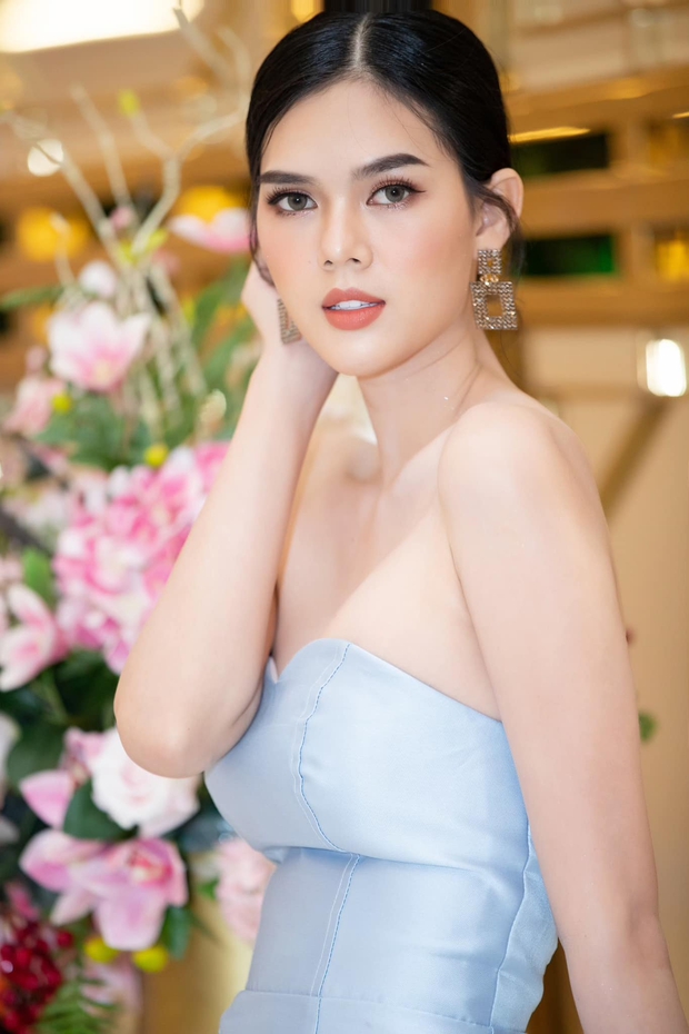 MXH rầm rộ nghi vấn Ngọc Trinh là người chuyển giới, chính chủ lên tiếng kèm hình ảnh đầy xót xa - Ảnh 4. MXH rầm rộ nghi vấn Ngọc Trinh là người chuyển giới, chính chủ lên tiếng kèm hình ảnh đầy xót xa - Ảnh 4.