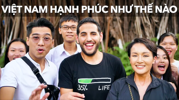 Netizen đào lại khoảnh khắc tố Nas Daily giả tạo khi làm video về Việt Nam: Uống cà phê sữa không khuấy mà cũng giả lả khen ngon? - Ảnh 2. Netizen đào lại khoảnh khắc tố Nas Daily giả tạo khi làm video về Việt Nam: Uống cà phê sữa không khuấy mà cũng giả lả khen ngon? - Ảnh 2.