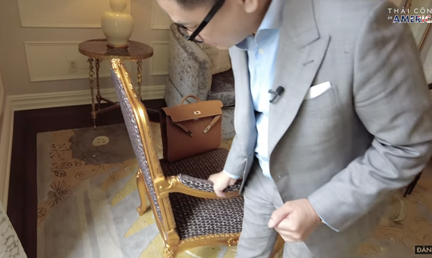 Thái Công chê cái ghế, cái đèn và nội thất khách sạn đắt đỏ ở New York không xịn như villa mình thiết kế - Ảnh 2. Thái Công chê cái ghế, cái đèn và nội thất khách sạn đắt đỏ ở New York không xịn như villa mình thiết kế - Ảnh 2.