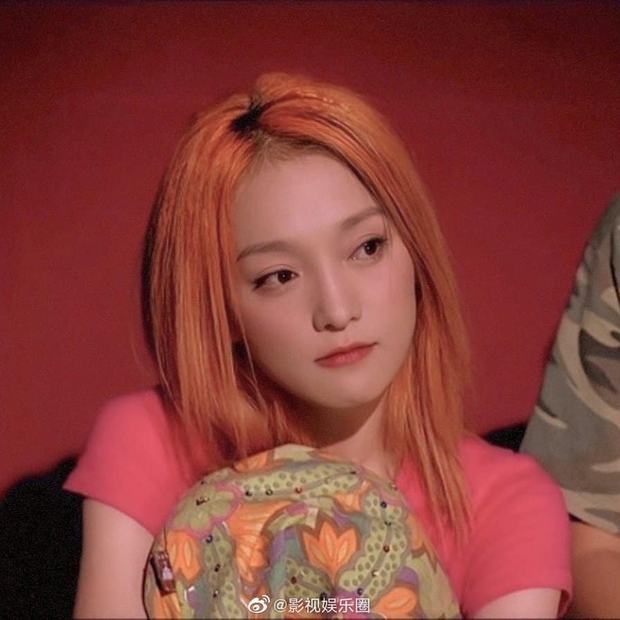 Rầm rộ lại loạt ảnh Châu Tấn nhuộm tóc cam cực đỉnh ở phim cũ, nương nương coi vậy mà nổi loạn dữ nha! - Ảnh 3.