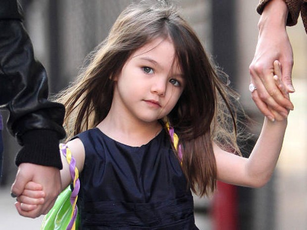 Suri Cruise: The hottest girl in Hollywood turned into a princess abandoned by Tom Cruise for 9 years, puberty made many people dirty - Photo 8.