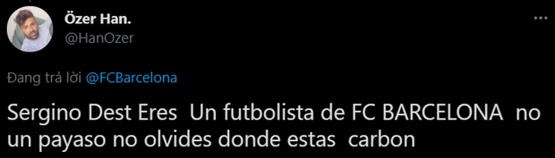 Sao trẻ Barca ăn mặc như trò hề tới dự lễ chia tay huyền thoại Messi, fan giận dữ đòi đuổi ngay khỏi đội - Ảnh 17. Sao trẻ Barca ăn mặc như trò hề tới dự lễ chia tay huyền thoại Messi, fan giận dữ đòi đuổi ngay khỏi đội - Ảnh 17.