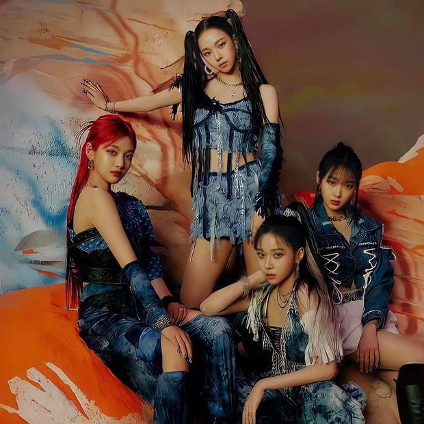 BLACKPINK liên tục bị lợi dụng làm chiêu trò PR: Từ aespa, đàn em BTS cho đến chính tân binh YG đều muốn trở thành bản sao - Ảnh 3.