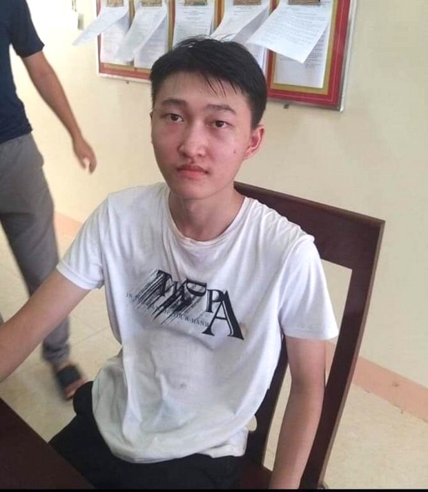 Tiết lộ nguyên nhân khiến nam sinh đâm 2 mẹ con bạn gái nguy kịch ở Nghệ An - Ảnh 4. Tiết lộ nguyên nhân khiến nam sinh đâm 2 mẹ con bạn gái nguy kịch ở Nghệ An - Ảnh 4.