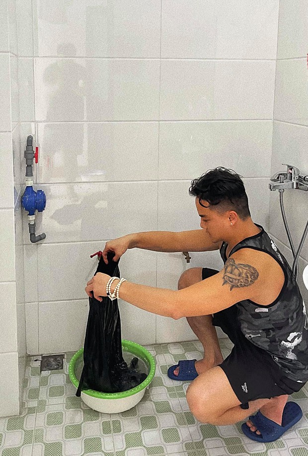 Cao Thái Sơn thông báo hết hạn cách ly tập trung, lý do gì chưa thể về TP.HCM? - Ảnh 6. Cao Thái Sơn thông báo hết hạn cách ly tập trung, lý do gì chưa thể về TP.HCM? - Ảnh 6.