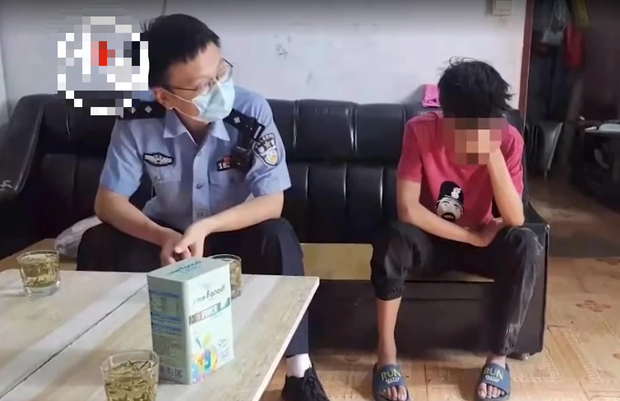 Con trai mất tích 3 ngày không dấu vết, bố mẹ khóc ngất đi tìm khắp nơi, cuối cùng phát hiện ở nơi không ngờ nhất làm cảnh sát cũng phải sốc - Ảnh 3. Con trai mất tích 3 ngày không dấu vết, bố mẹ khóc ngất đi tìm khắp nơi, cuối cùng phát hiện ở nơi không ngờ nhất làm cảnh sát cũng phải sốc - Ảnh 3.