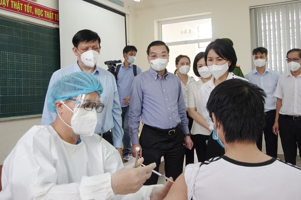 Chủ tịch Hà Nội nêu 3 mục tiêu làm cơ sở xem xét nới lỏng giãn cách xã hội - Ảnh 1. Chủ tịch Hà Nội nêu 3 mục tiêu làm cơ sở xem xét nới lỏng giãn cách xã hội - Ảnh 1.