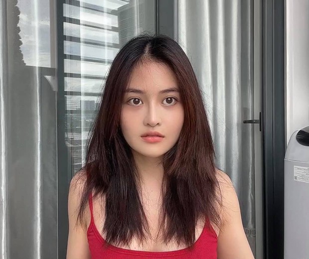 Thùy Anh đu trend tự cắt tóc layer trên TikTok, ai dè nhận kết quả méo mặt - Ảnh 7. Thùy Anh đu trend tự cắt tóc layer trên TikTok, ai dè nhận kết quả méo mặt - Ảnh 7.