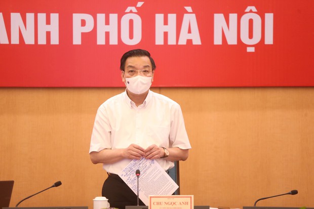 Chủ tịch Hà Nội nêu 3 mục tiêu làm cơ sở xem xét nới lỏng giãn cách xã hội - Ảnh 2. Chủ tịch Hà Nội nêu 3 mục tiêu làm cơ sở xem xét nới lỏng giãn cách xã hội - Ảnh 2.