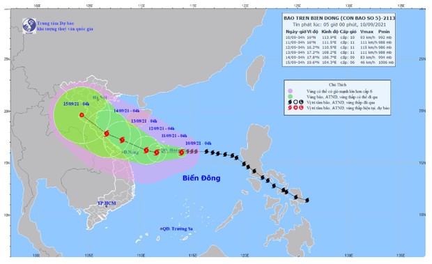 Bão số 5 liên tục tăng cấp, diễn biến khó lường, cách quần đảo Hoàng Sa khoảng 220km - Ảnh 1. Bão số 5 liên tục tăng cấp, diễn biến khó lường, cách quần đảo Hoàng Sa khoảng 220km - Ảnh 1.