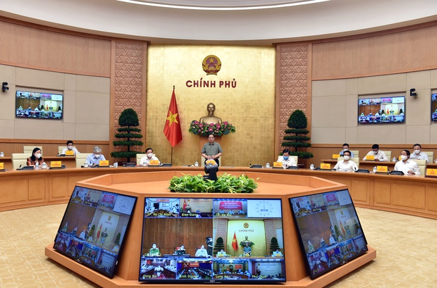 Thủ tướng: Nâng cao năng lực hệ thống để trở lại trạng thái bình thường mới vào năm 2022 - Ảnh 2. Thủ tướng: Nâng cao năng lực hệ thống để trở lại trạng thái bình thường mới vào năm 2022 - Ảnh 2.