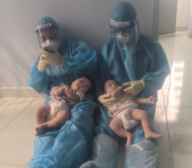 2 trẻ bị bỏ rơi tại bệnh viện bị nhiễm COVID-19 - Ảnh 2. 2 trẻ bị bỏ rơi tại bệnh viện bị nhiễm COVID-19 - Ảnh 2.