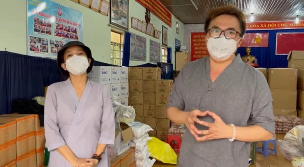 Sao Việt tuyên bố dừng làm từ thiện: Người sức tàn lực kiệt, người phải nén nước mắt, huỷ follow bạn bè vì lý do này? - Ảnh 6. Sao Việt tuyên bố dừng làm từ thiện: Người sức tàn lực kiệt, người phải nén nước mắt, huỷ follow bạn bè vì lý do này? - Ảnh 6.