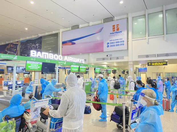 Hàng không lên kế hoạch mở lại bay nội địa, hành khách như thế nào sẽ được bay? - Ảnh 1. Hàng không lên kế hoạch mở lại bay nội địa, hành khách như thế nào sẽ được bay? - Ảnh 1.