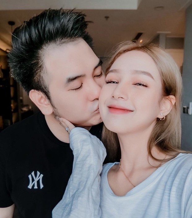Nghe hội phu nhân hào môn kể chuyện yêu và cưới đại gia: Muốn được chồng giàu, có bí quyết cả nha! - Ảnh 6.