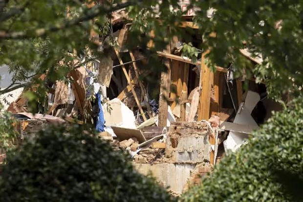 Mỹ: Nổ lớn làm rung chuyển tòa nhà chung cư ở ngoại ô Atlanta, khiến 4 người bị thương - Ảnh 4. Mỹ: Nổ lớn làm rung chuyển tòa nhà chung cư ở ngoại ô Atlanta, khiến 4 người bị thương - Ảnh 4.