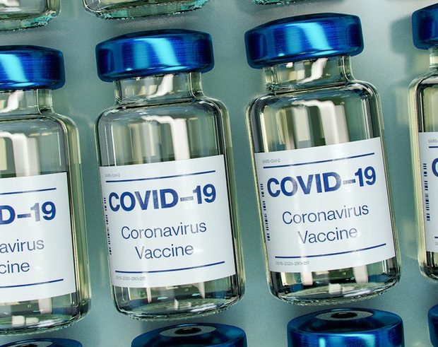 Thu lời hàng chục tỷ USD nhưng Pfizer, Moderna lại phớt lờ nhà khoa học tạo nên thành công cho vaccine Covid-19 - Ảnh 3. Thu lời hàng chục tỷ USD nhưng Pfizer, Moderna lại phớt lờ nhà khoa học tạo nên thành công cho vaccine Covid-19 - Ảnh 3.