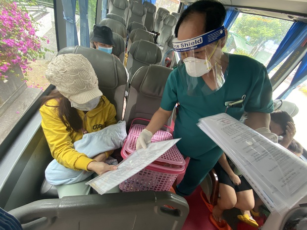 Ngày 13/9, Đà Nẵng không ghi nhận ca COVID-19 cộng đồng, toàn thành phố chỉ còn 1 chuỗi lây nhiễm nguy cơ cao - Ảnh 3. Ngày 13/9, Đà Nẵng không ghi nhận ca COVID-19 cộng đồng, toàn thành phố chỉ còn 1 chuỗi lây nhiễm nguy cơ cao - Ảnh 3.
