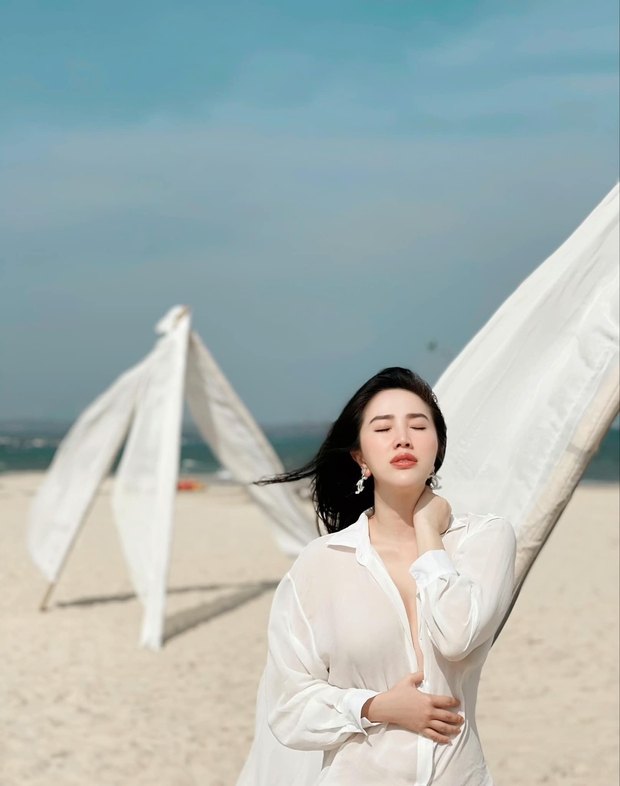 Quá khứ Bảo Thy muốn chôn giấu: Visual thời còn phèn tóc tết chân phương, đến tên thật của mình mà cũng nhầm? - Ảnh 8. Quá khứ Bảo Thy muốn chôn giấu: Visual thời còn phèn tóc tết chân phương, đến tên thật của mình mà cũng nhầm? - Ảnh 8.