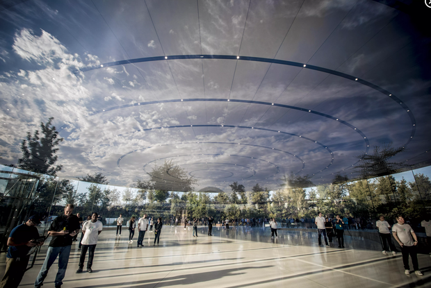 Cận cảnh Apple Park: Văn phòng đẹp nhất thế giới trị giá 5 tỷ USD, nơi tổ chức buổi ra mắt iPhone 13 đêm nay! - Ảnh 16.