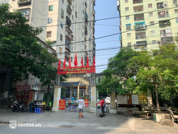 Hà Nội: Ổ dịch mới chưa rõ nguồn lây tại KĐT Đền Lừ II đã có 17 ca Covid-19 - Ảnh 1. Hà Nội: Ổ dịch mới chưa rõ nguồn lây tại KĐT Đền Lừ II đã có 17 ca Covid-19 - Ảnh 1.