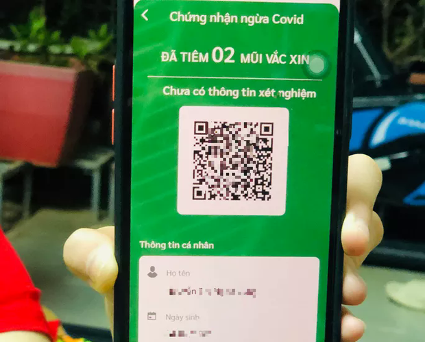 Cập nhật hơn 2 triệu mũi tiêm để gỡ vướng thẻ xanh, thẻ vàng vắc-xin Covid-19 - Ảnh 1. Cập nhật hơn 2 triệu mũi tiêm để gỡ vướng thẻ xanh, thẻ vàng vắc-xin Covid-19 - Ảnh 1.