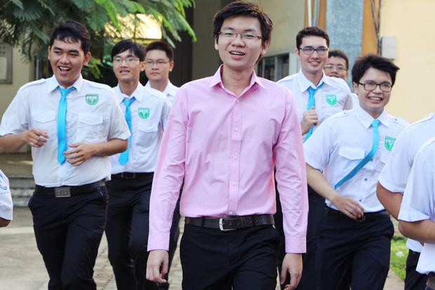 Dàn sao nhí đình đám của Gia Đình Phép Thuật sau hơn 10 năm: Người vào tuyến đầu chống dịch, người đã là mẹ bỉm sữa - Ảnh 4. Dàn sao nhí đình đám của Gia Đình Phép Thuật sau hơn 10 năm: Người vào tuyến đầu chống dịch, người đã là mẹ bỉm sữa - Ảnh 4.