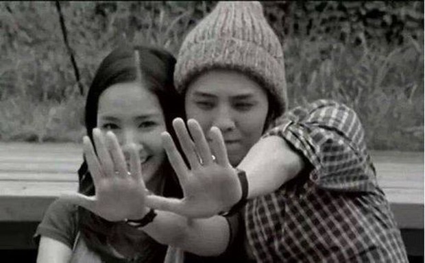 Trước khi làm Thư ký Kim của Park Seo Joon, Park Min Young từng là cô bạn gái đoản mệnh của G-Dragon, sau 13 năm visual vẫn đỉnh! - Ảnh 15. Trước khi làm Thư ký Kim của Park Seo Joon, Park Min Young từng là cô bạn gái đoản mệnh của G-Dragon, sau 13 năm visual vẫn đỉnh! - Ảnh 15.