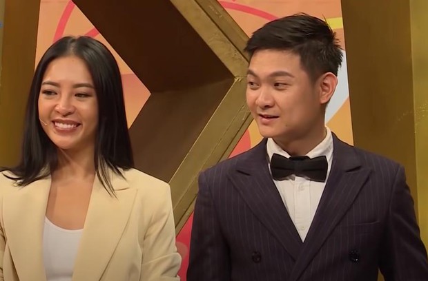 Những lần Vợ Chồng Son khiến khán giả đỏ mặt vì các cặp đôi mô tả chuyện giường chiếu quá chi tiết - Ảnh 1. Những lần Vợ Chồng Son khiến khán giả đỏ mặt vì các cặp đôi mô tả chuyện giường chiếu quá chi tiết - Ảnh 1.