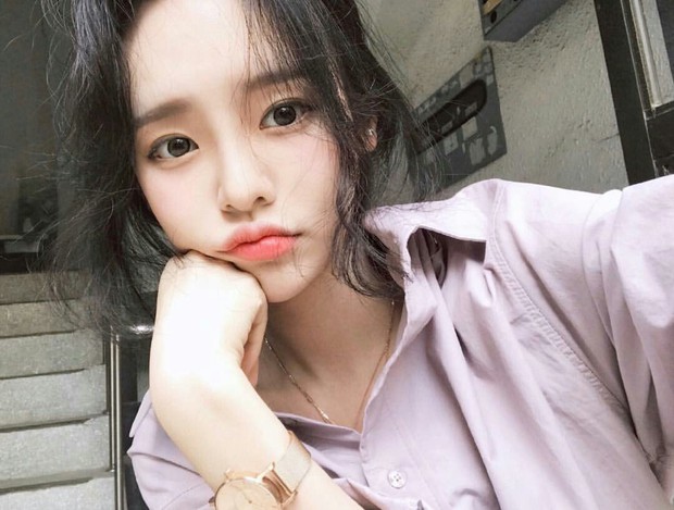 Tóc rụng nhiều tới mức tắc cống có thể là do 5 nguyên nhân thường bị bỏ qua - Ảnh 4. Tóc rụng nhiều tới mức tắc cống có thể là do 5 nguyên nhân thường bị bỏ qua - Ảnh 4.