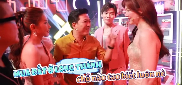 Trường Giang bóc độ giàu có của Hari Won: Toàn xài tiền chồng, hở tí là mua nhà, sắm đất - Ảnh 6. Trường Giang bóc độ giàu có của Hari Won: Toàn xài tiền chồng, hở tí là mua nhà, sắm đất - Ảnh 6.