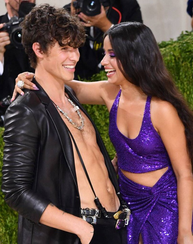 Bỏ qua lùm xùm, Rosé vẫn đứng đầu BXH ngôi sao được nhắc nhiều nhất ở Met Gala 2021, nhân vật kế cuối gây bất ngờ - Ảnh 10. Bỏ qua lùm xùm, Rosé vẫn đứng đầu BXH ngôi sao được nhắc nhiều nhất ở Met Gala 2021, nhân vật kế cuối gây bất ngờ - Ảnh 10.