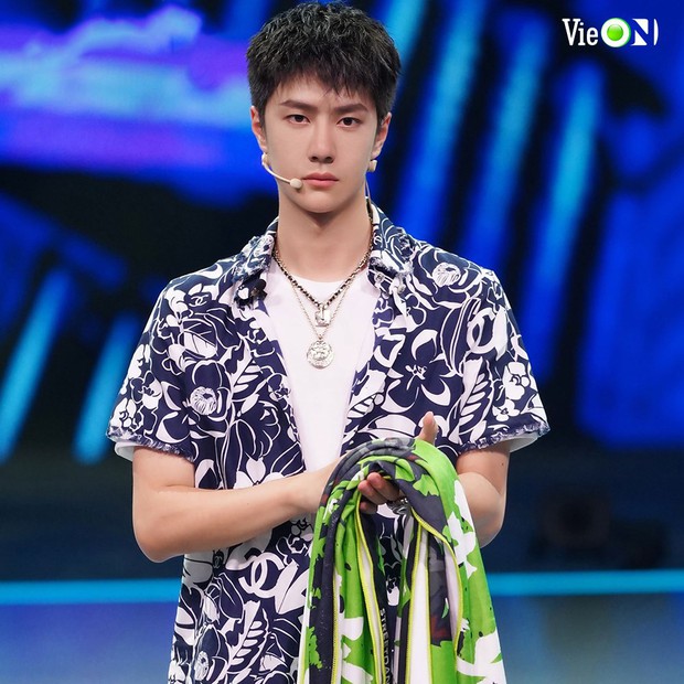 Thí sinh Việt - MT-POP stress vì Lay (EXO), hé lộ lời giải thích của Hàn Canh sau hậu trường - Ảnh 4. Thí sinh Việt - MT-POP stress vì Lay (EXO), hé lộ lời giải thích của Hàn Canh sau hậu trường - Ảnh 4.