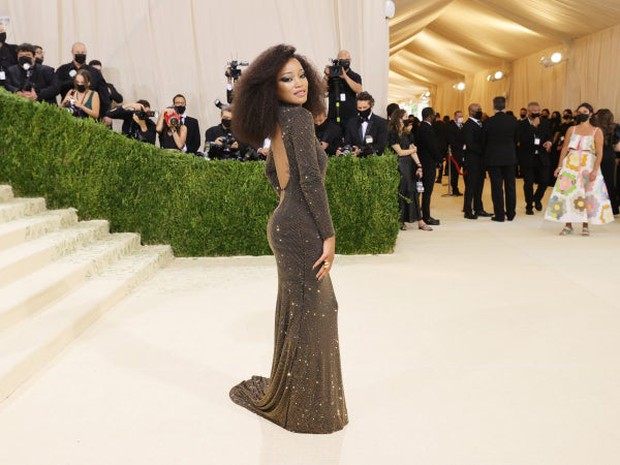 Là sự kiện thời trang hào nhoáng nhất hành tinh, Met Gala phục vụ đồ ăn như thế nào mà khiến dân tình không dám tin vào mắt mình? - Ảnh 5.