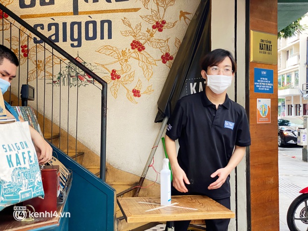 Người Sài Gòn cắt cơn thèm cafe nhờ 2 ông lớn Highlands và Katinat mở bán trên app: Cầm ly nước xúc động tưởng xuân đang về! - Ảnh 7.