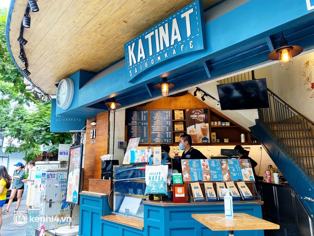 Người Sài Gòn cắt cơn thèm cafe nhờ 2 ông lớn Highlands và Katinat mở bán trên app: Cầm ly nước xúc động tưởng xuân đang về! - Ảnh 4.