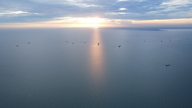 Khoảnh khắc khó quên: Chẳng ai nghĩ Vũng Tàu trông như thế này khi không có khách du lịch, càng xem lại càng há hốc mồm vì khó tin  - Ảnh 12.