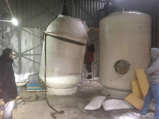 Phát hiện container chở xác chết, cảnh sát điều tra mới vỡ lẽ về cặp vợ chồng chuyên đông lạnh não người chờ... hồi sinh - Ảnh 2.