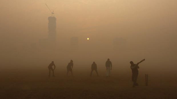 Xác định được tác hại nghiêm trọng nhất của ô nhiễm không khí: Một người có thể mất đến gần 10 năm tuổi thọ - Ảnh 1.