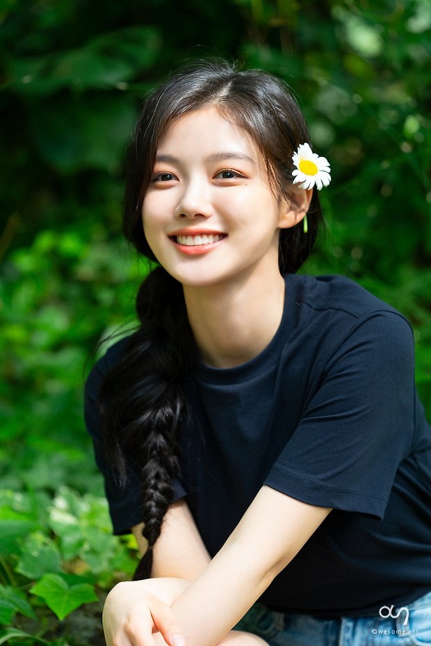 Nữ thần cổ trang Kim Yoo Jung: Dư sắc thừa tài nhưng toàn nhận phim flop, từng khốn khổ vì scandal ứng xử - Ảnh 17.