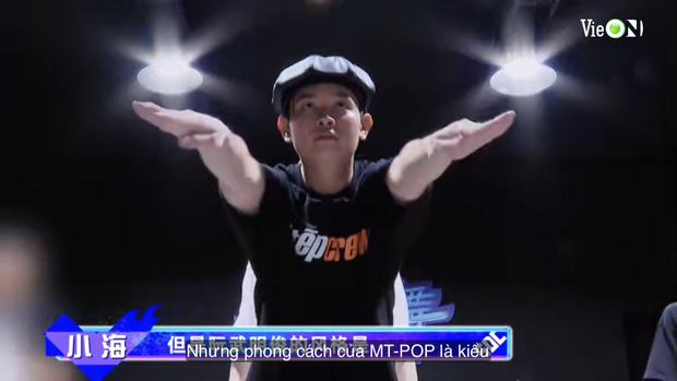 Vương Nhất Bác xuống tinh thần vì lỡ khinh địch, thua toàn tập trước đội Henry Lau - Ảnh 5. Vương Nhất Bác xuống tinh thần vì lỡ khinh địch, thua toàn tập trước đội Henry Lau - Ảnh 5.