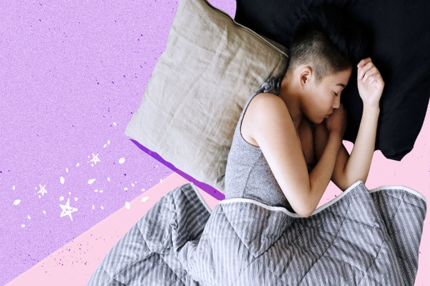 3 tư thế ngủ dễ gây chèn ép tim, thậm chí còn làm tổn thương cột sống nhưng nhiều người vẫn hay mắc phải hàng ngày - Ảnh 3. 3 tư thế ngủ dễ gây chèn ép tim, thậm chí còn làm tổn thương cột sống nhưng nhiều người vẫn hay mắc phải hàng ngày - Ảnh 3.