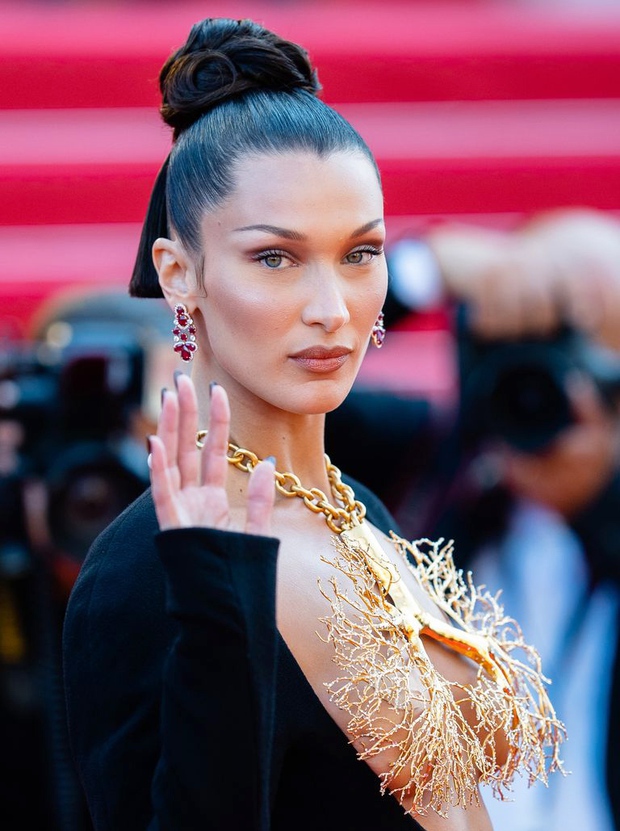 Bella Hadid có gương mặt tỷ lệ hoàn hảo hiếm hoi đến mức bác sĩ thẩm mỹ phải công nhận nhưng hóa ra từng làm 2 thủ thuật này? - Ảnh 12.