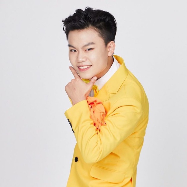“Tiểu PSY” - cậu bé gốc Việt từng xuất hiện trong siêu hit Gangnam Style giờ ra sao sau khi được đặt nhiều kỳ vọng ngày bé? - Ảnh 4. “Tiểu PSY” - cậu bé gốc Việt từng xuất hiện trong siêu hit Gangnam Style giờ ra sao sau khi được đặt nhiều kỳ vọng ngày bé? - Ảnh 4.
