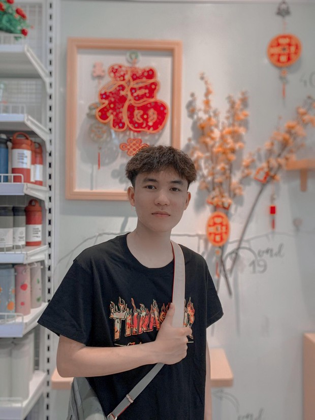 Thực hư chuyện nam sinh 27 điểm trượt tất cả các nguyện vọng ĐH gây bão MXH? - Ảnh 2. Thực hư chuyện nam sinh 27 điểm trượt tất cả các nguyện vọng ĐH gây bão MXH? - Ảnh 2.