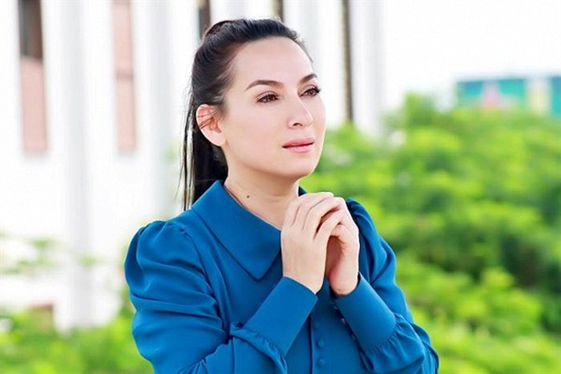 Xót lòng clip Phi Nhung nói về cuộc đời: Làm con nhưng không dám gọi mẹ, dù bị đánh vẫn thấy tội và thương - Ảnh 5. Xót lòng clip Phi Nhung nói về cuộc đời: Làm con nhưng không dám gọi mẹ, dù bị đánh vẫn thấy tội và thương - Ảnh 5.