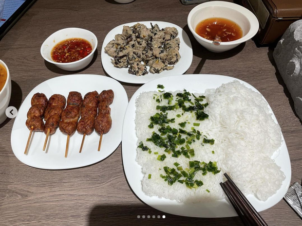 Trong khi Hari Won vụng tới nỗi luộc trứng cũng không xong thì Trấn Thành lại khoe cả bộ sưu tập món tự nấu bá cháy bọ chét - Ảnh 4. Trong khi Hari Won vụng tới nỗi luộc trứng cũng không xong thì Trấn Thành lại khoe cả bộ sưu tập món tự nấu bá cháy bọ chét - Ảnh 4.